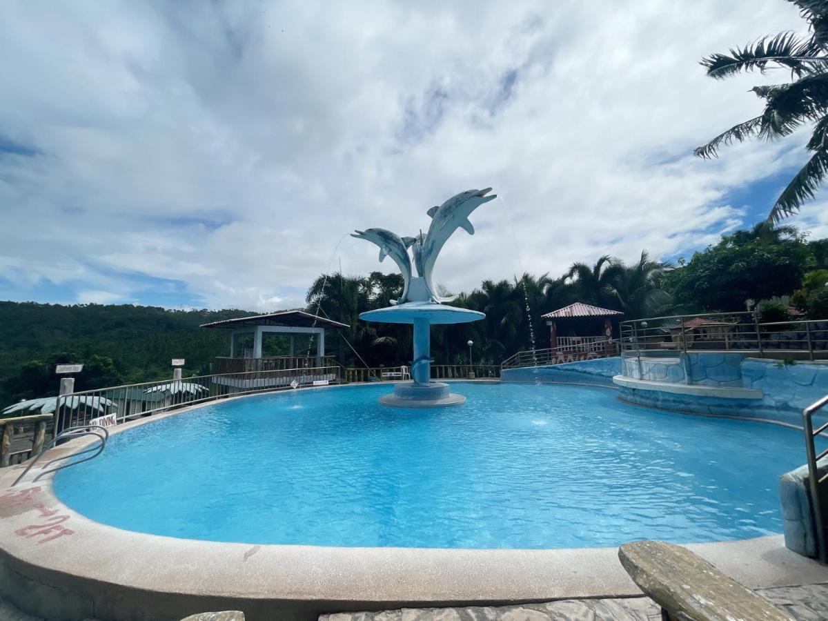 Отель La Virginia Leisure Park And Amusement Mataasnakahoy Экстерьер фото